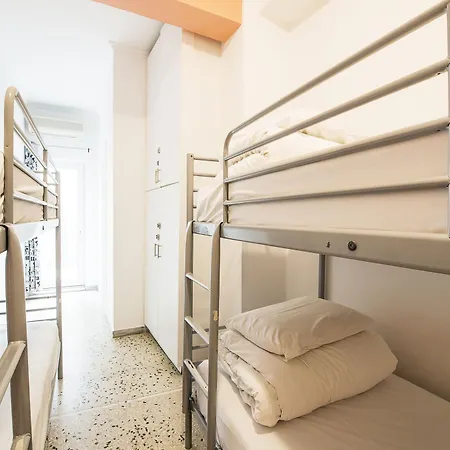 Safestay Monastiraki *