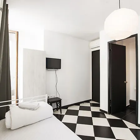 Safestay Monastiraki Albergue