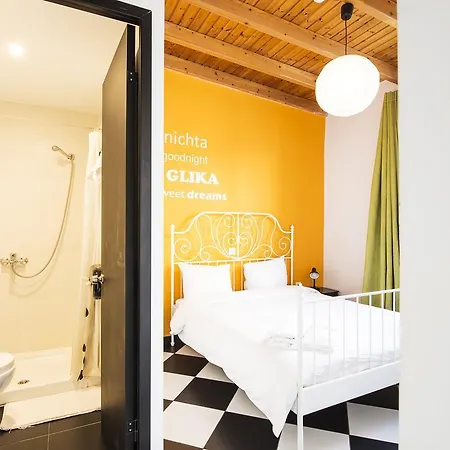 Safestay Monastiraki Albergue Atenas